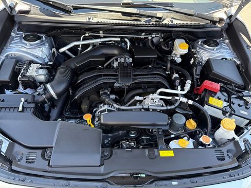 Used 2023 Subaru Crosstrek 2.5i Limited w/ Popular Package #3 image 8