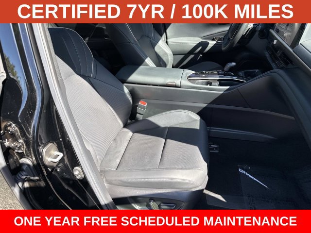 Used 2024 Toyota Crown Platinum AWD/4WD image 9