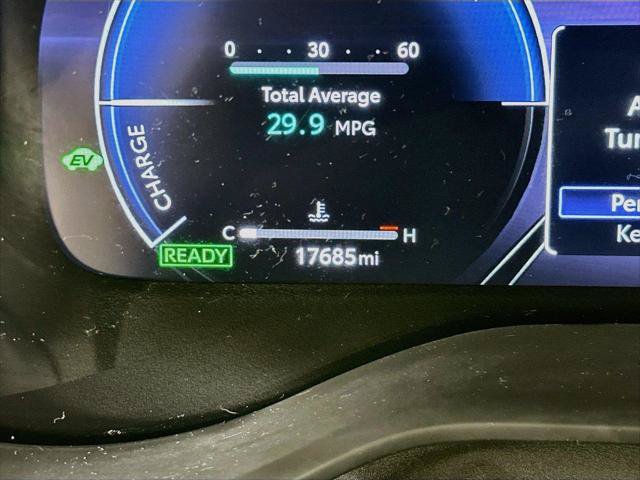 Certified 2026 Toyota Sienna Platinum AWD/4WD image 20