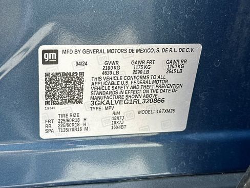 Used 2024 GMC Terrain SLT AWD/4WD image 30