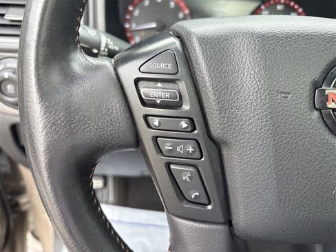 Used 2021 Nissan Titan PRO-4X w/ Pro-4x Convenience Package image 24