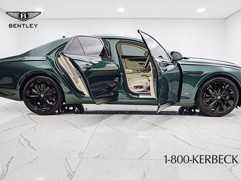 Certified 2022 Bentley Flying Spur V8 AWD/4WD image 13