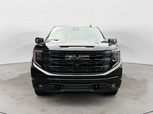 Used 2024 GMC Sierra 1500 Elevation w/ Elevation Premium Package AWD/4WD image 2