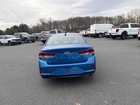 Used 2018 Hyundai Sonata SE w/ Cargo Package image 5