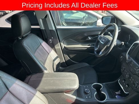 Used 2020 GMC Terrain SLT w/ Preferred Package AWD/4WD image 3