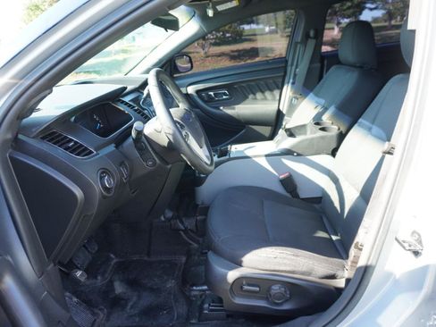 Used 2016 Ford Taurus Police Interceptor AWD image 25