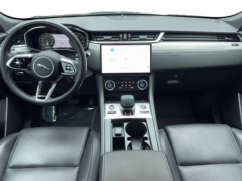 Used 2024 Jaguar F-PACE R-Dynamic S image 16