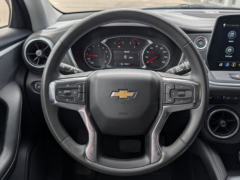 Certified 2025 Chevrolet Blazer LT AWD/4WD image 12