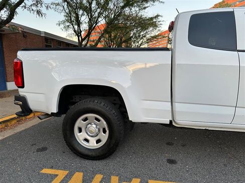 Used 2020 Chevrolet Colorado W/T image 4