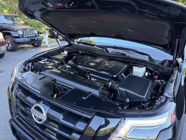 Used 2022 Nissan Armada SL w/ Midnight Edition Package AWD/4WD image 33