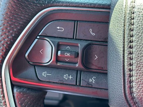 Used 2024 Toyota Tacoma TRD Off-Road AWD/4WD image 23