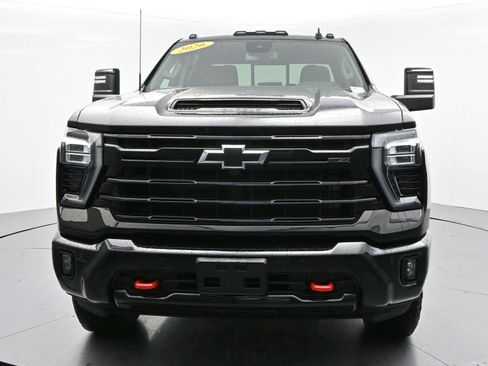 Used 2026 Chevrolet Silverado 2500 LT w/ Trail Boss Package AWD/4WD image 2