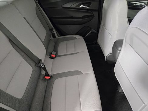 New 2026 Chevrolet TrailBlazer LT w/ LT Cold Weather Package FWD image 34