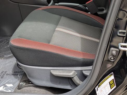 Used 2024 Nissan Versa SR FWD image 13