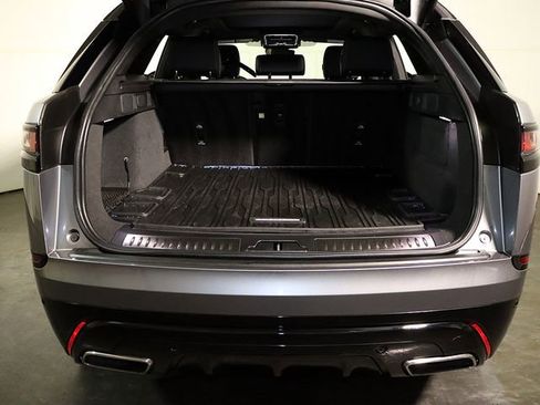 Used 2023 Land Rover Range Rover Velar R-Dynamic S image 30