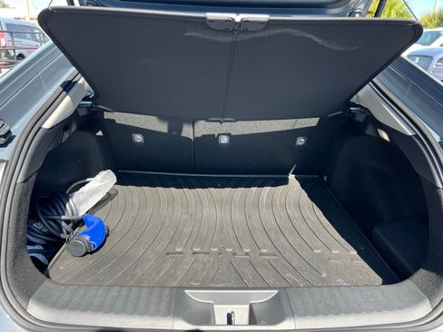 Used 2024 Toyota Prius Prime SE image 17