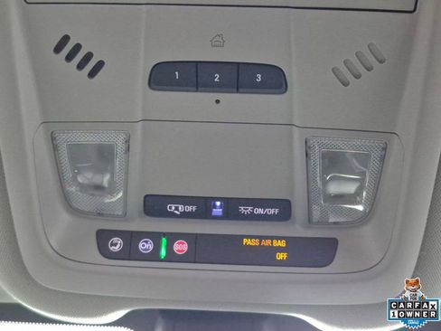 Used 2019 Chevrolet Equinox LT FWD image 21