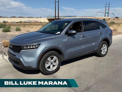 Used 2022 Kia Sorento LX
