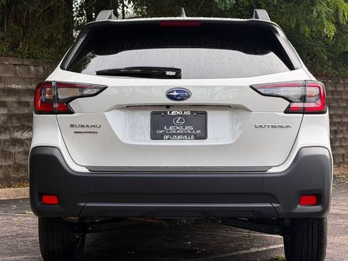 Used 2025 Subaru Outback Premium w/ Popular Package #1A AWD/4WD image 41
