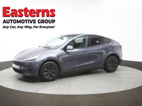 Used 2023 Tesla Model Y Long Range AWD/4WD image 52