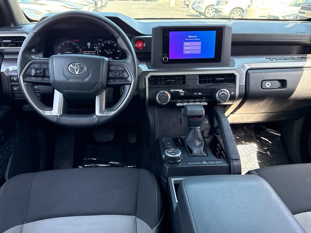 Used 2025 Toyota Tacoma TRD Off-Road AWD/4WD image 28