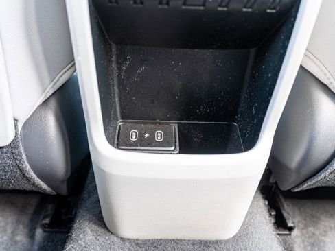 Certified 2025 Hyundai Kona SE image 16