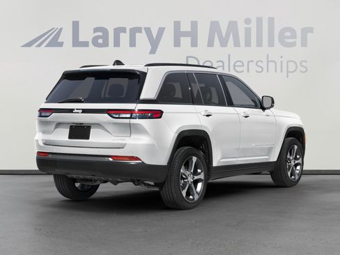New 2026 Jeep Grand Cherokee Limited AWD/4WD image 2