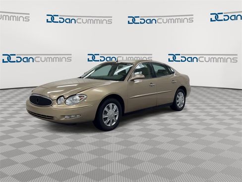Used 2005 Buick LaCrosse CX image 4