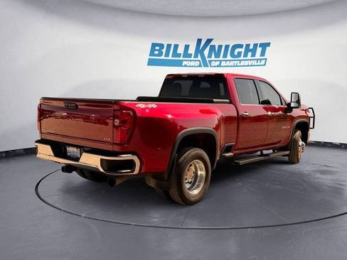 Used 2025 Chevrolet Silverado 3500 LTZ w/ LTZ Convenience Package AWD/4WD image 5