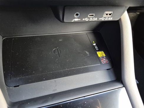 New 2025 Subaru Forester Premium image 25