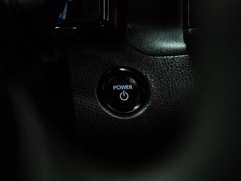 Used 2025 Toyota Camry LE image 17