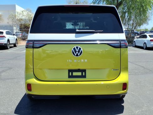 New 2025 Volkswagen ID. Buzz Pro S Plus AWD/4WD image 6