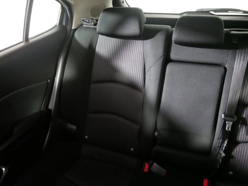 Used 2015 MAZDA MAZDA3 i Touring w/ Technology Package image 12