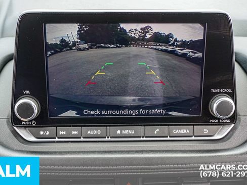 Used 2024 Nissan Rogue S AWD/4WD image 34
