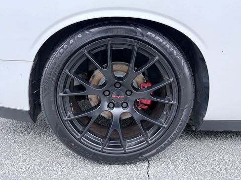 Used 2016 Dodge Challenger R/T Plus image 11