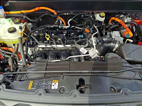 Used 2023 Ford Maverick XLT FWD image 26