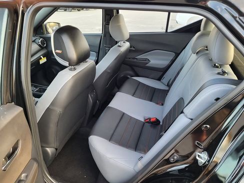 Used 2024 Nissan Kicks SR w/ SR Premium Package image 13