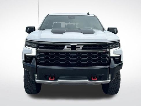 Used 2022 Chevrolet Silverado 1500 ZR2 w/ Technology Package AWD/4WD image 9