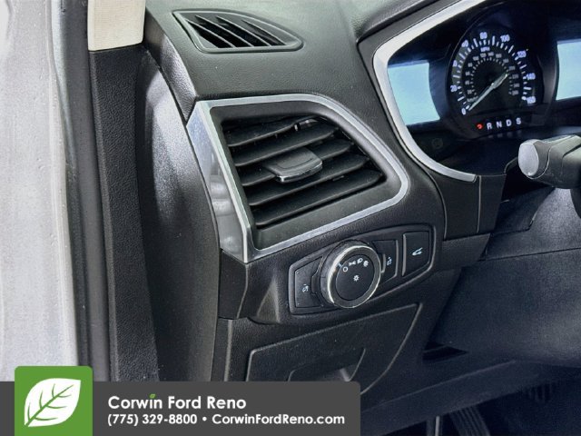 Used 2016 Ford Edge Titanium AWD/4WD image 12