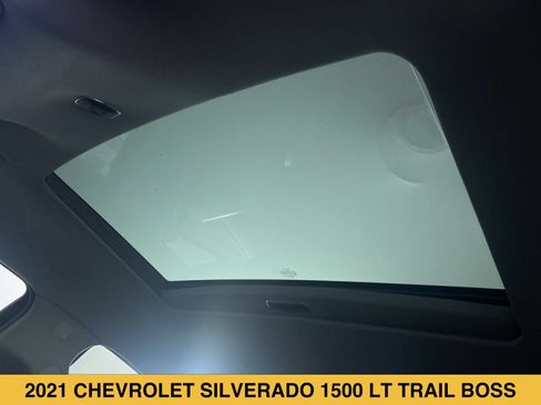 Certified 2021 Chevrolet Silverado 1500 LT Trail Boss AWD/4WD image 10