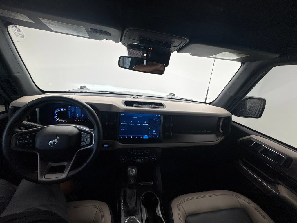 Used 2023 Ford Bronco Wildtrak AWD/4WD image 31