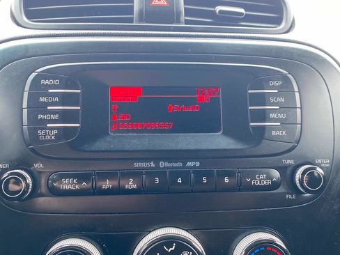 Used 2014 Kia Soul image 25