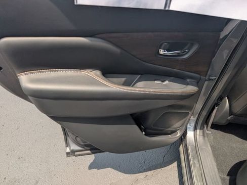 Used 2021 Nissan Murano Platinum w/ Cargo Package AWD/4WD image 10