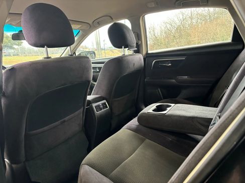 Used 2013 Nissan Altima 2.5 S image 9