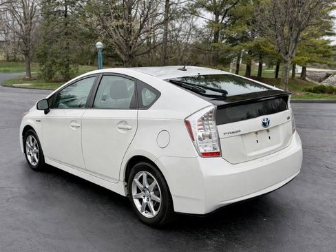 Used 2010 Toyota Prius Two FWD image 4