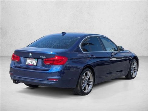 Used 2018 BMW 330i Sedan RWD image 5