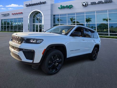 New 2026 Jeep Grand Cherokee L Limited RWD image 3