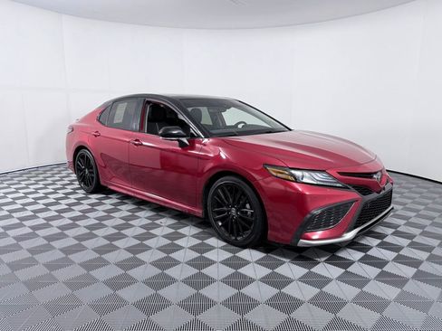 Used 2021 Toyota Camry XSE w/ Navigation Package image 2