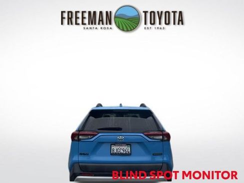 Used 2019 Toyota RAV4 Adventure AWD/4WD image 6