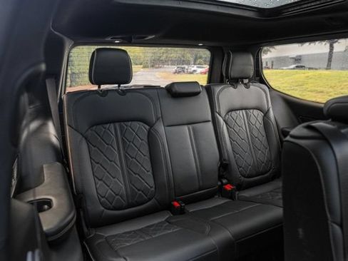 Used 2023 Jeep Grand Wagoneer Series III AWD/4WD image 54